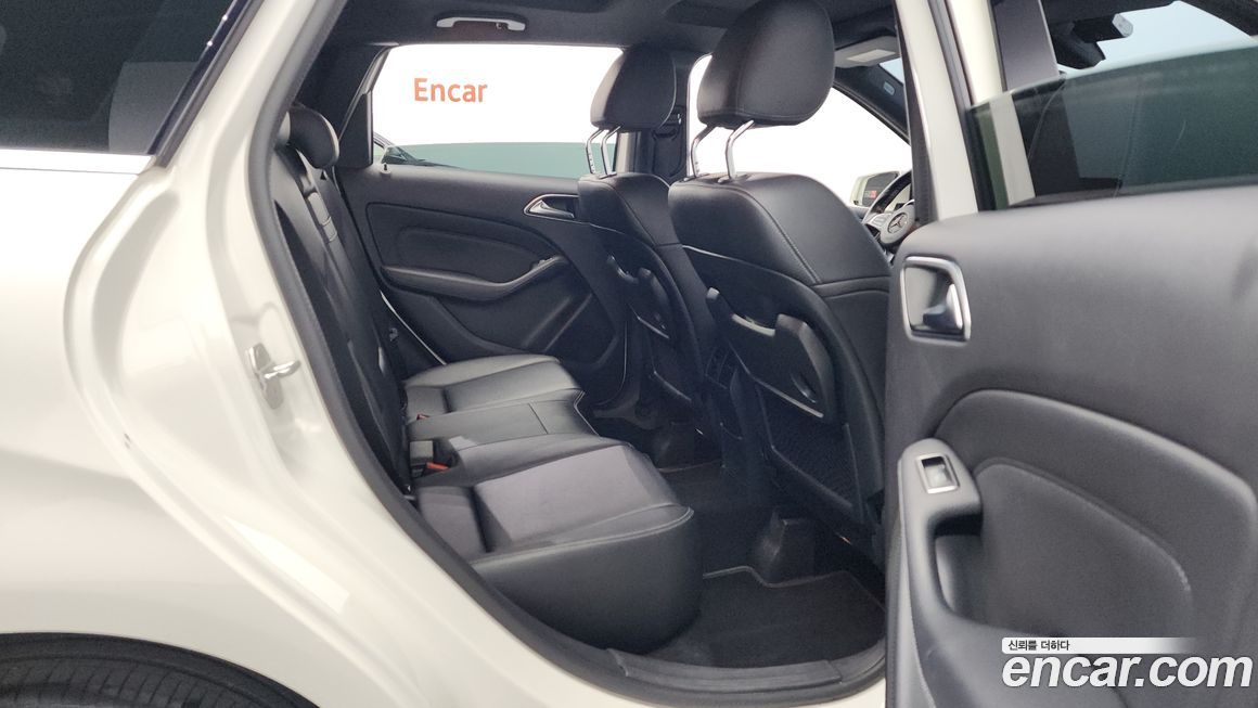 Mercedes-Benz B-Class 2018