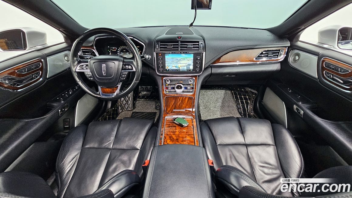 Lincoln Continental 2017