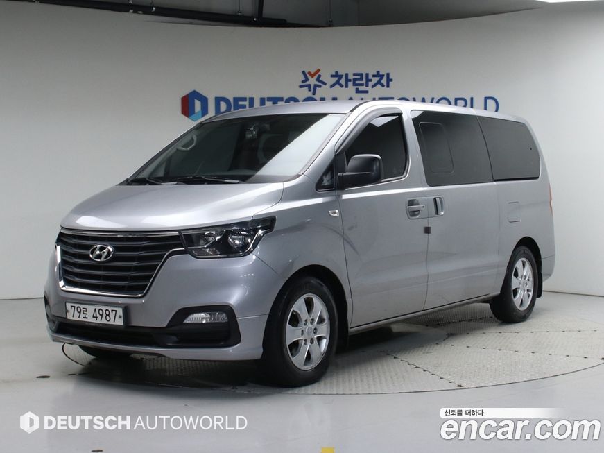 Hyundai Starex 2019