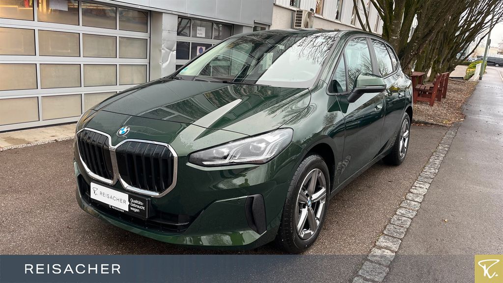 BMW 216 2024