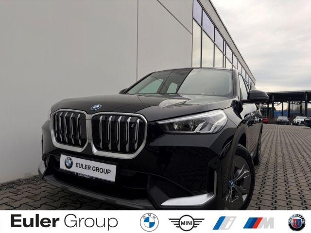 BMW iX1 2023