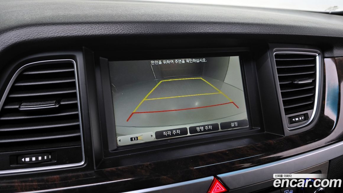 Hyundai Genesis 2015