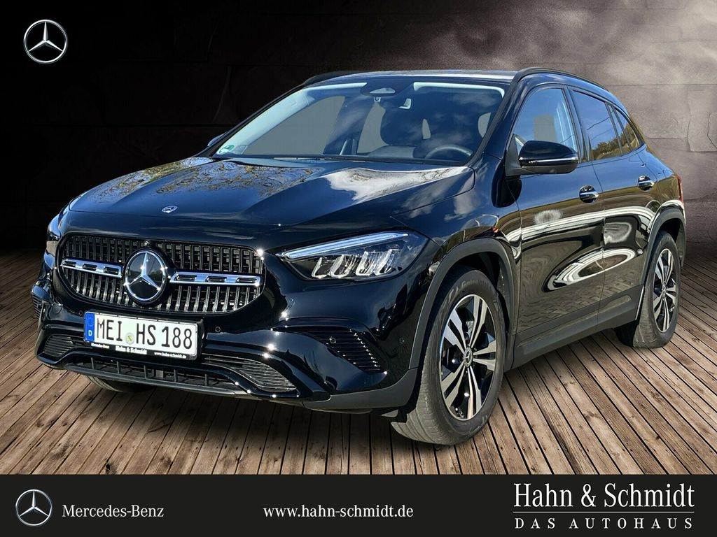 Mercedes-Benz GLA 200 2025