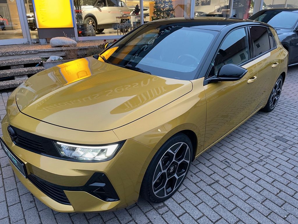 Opel Astra 2022