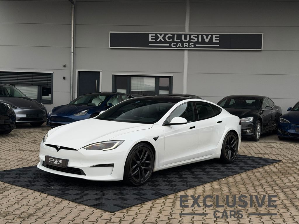 Tesla Model S 2022