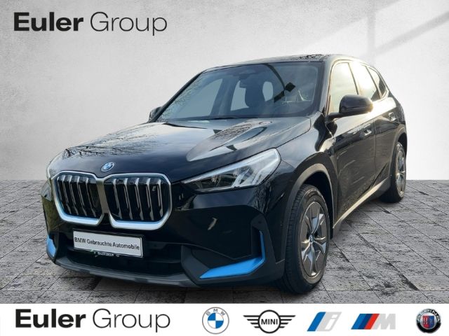 BMW iX1 2023