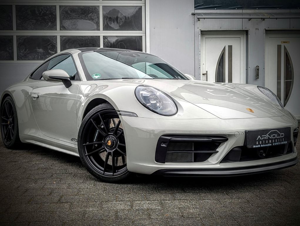 Porsche 992 2024