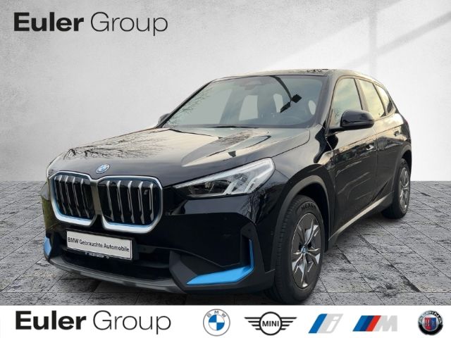 BMW iX1 2023