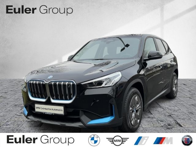 BMW iX1 2023