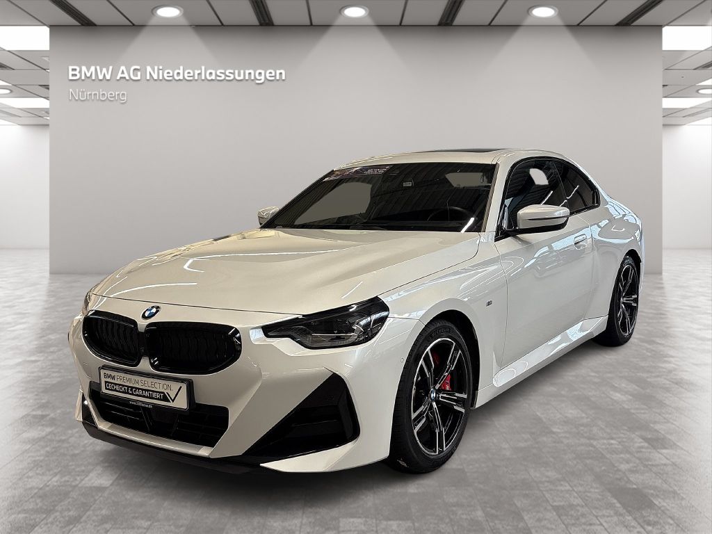 BMW 220 2025