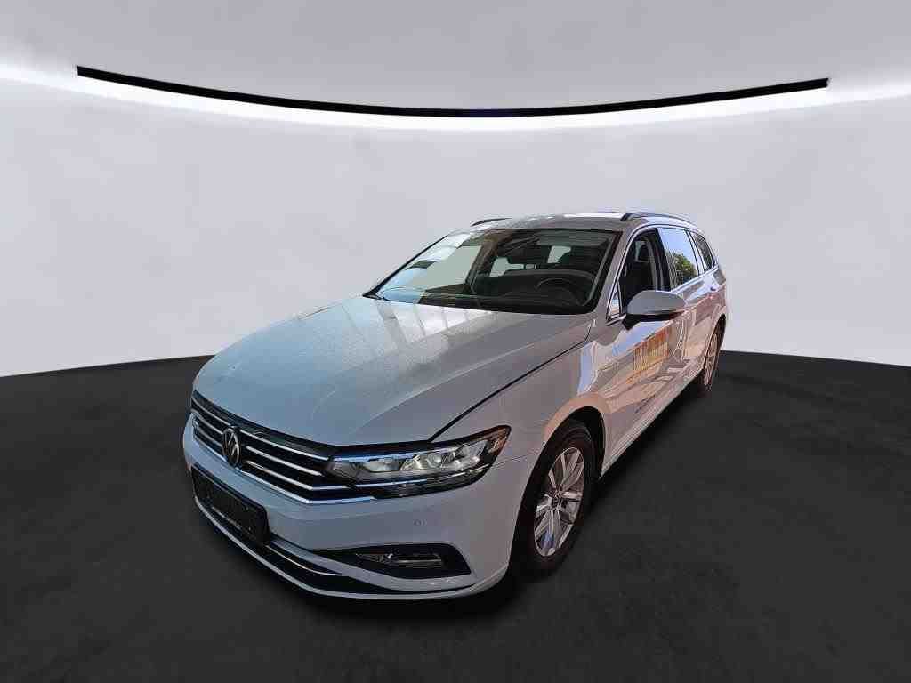 Volkswagen Passat 2022