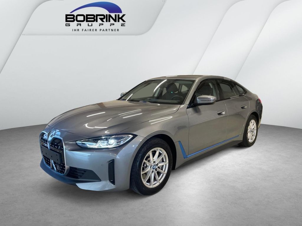 BMW i4 2023