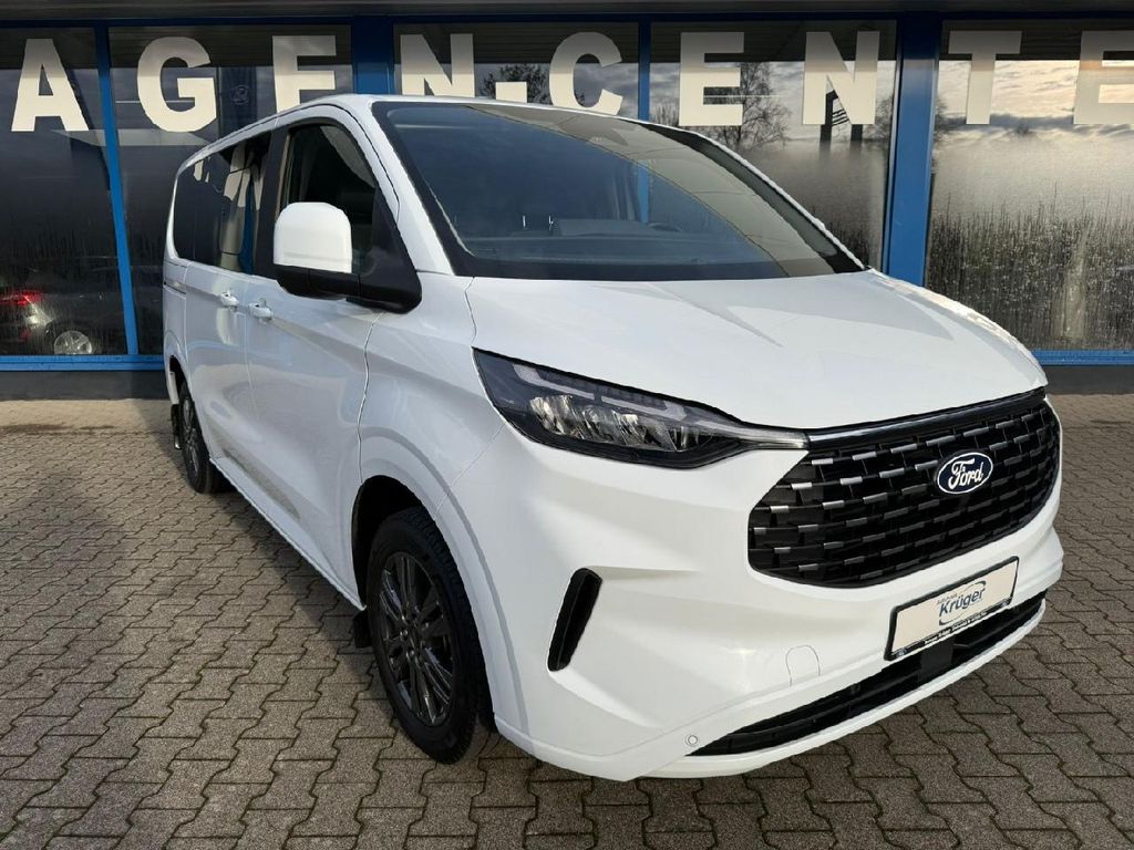 Ford Tourneo Custom 2025