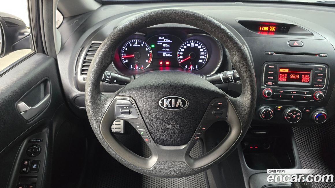 Kia K3 2015