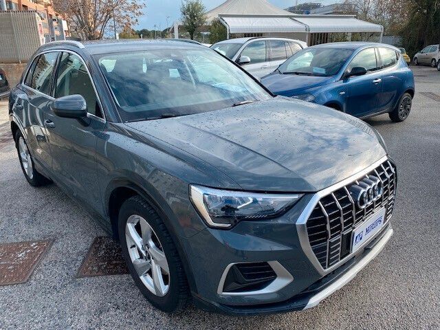 Audi Q3 2021