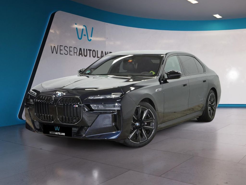 BMW i7 2024