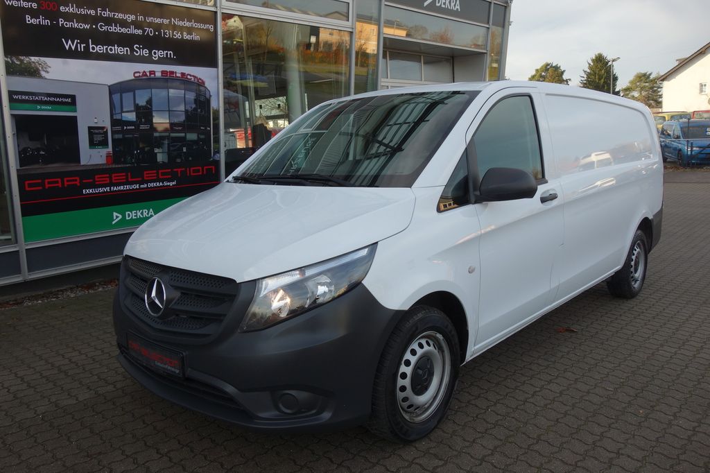 Mercedes-Benz 2022
