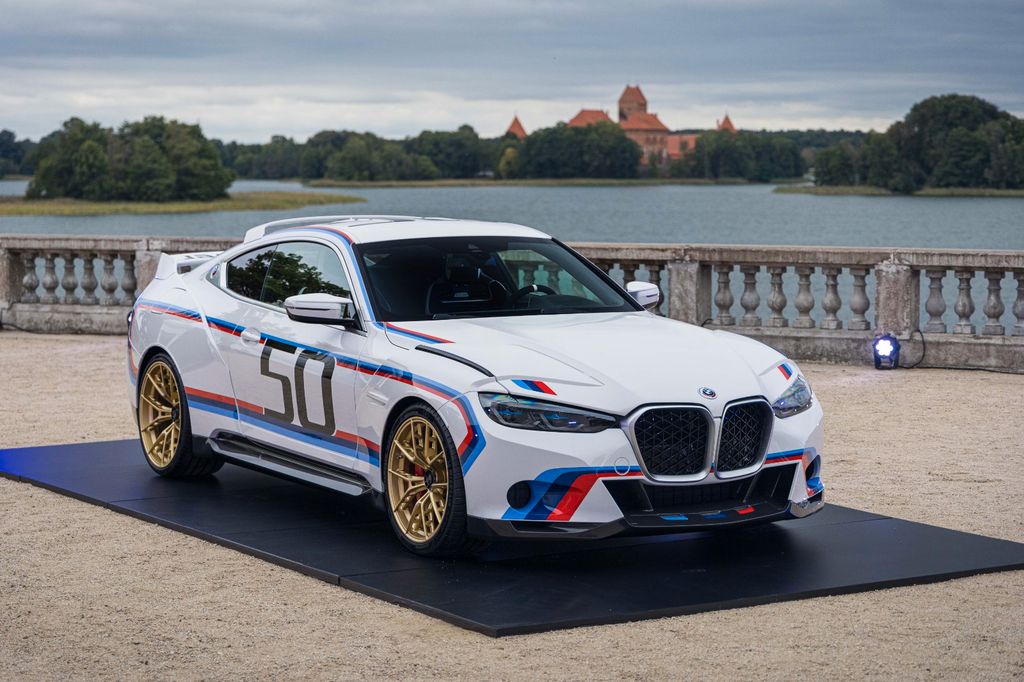 BMW M4 2023
