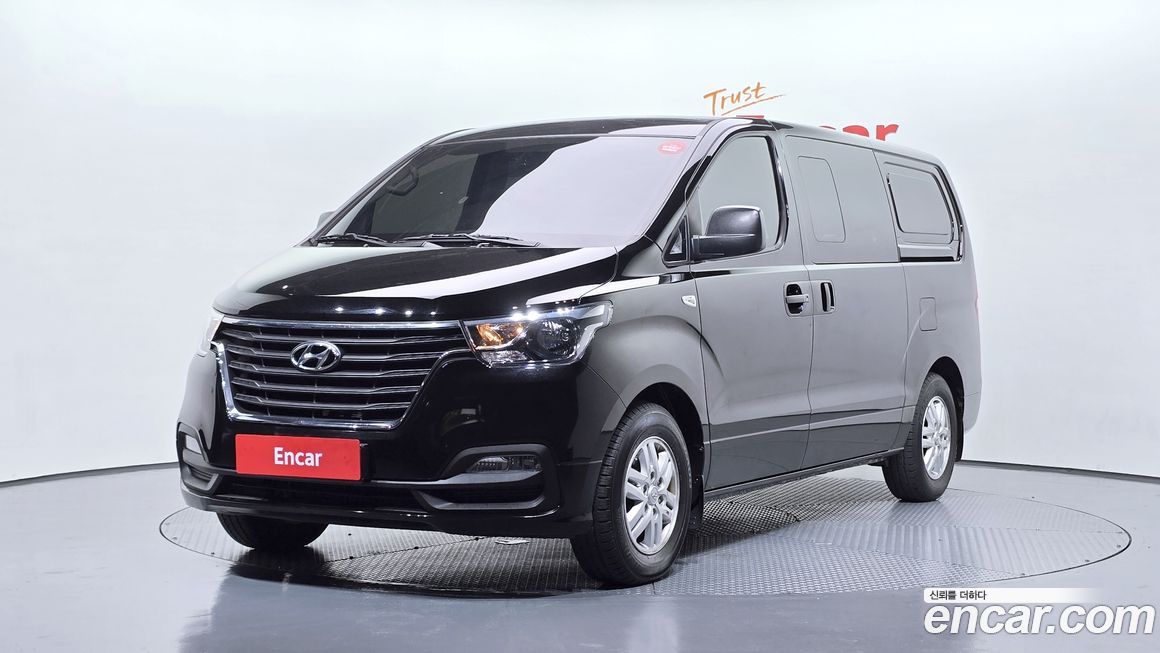 Hyundai Starex 2021