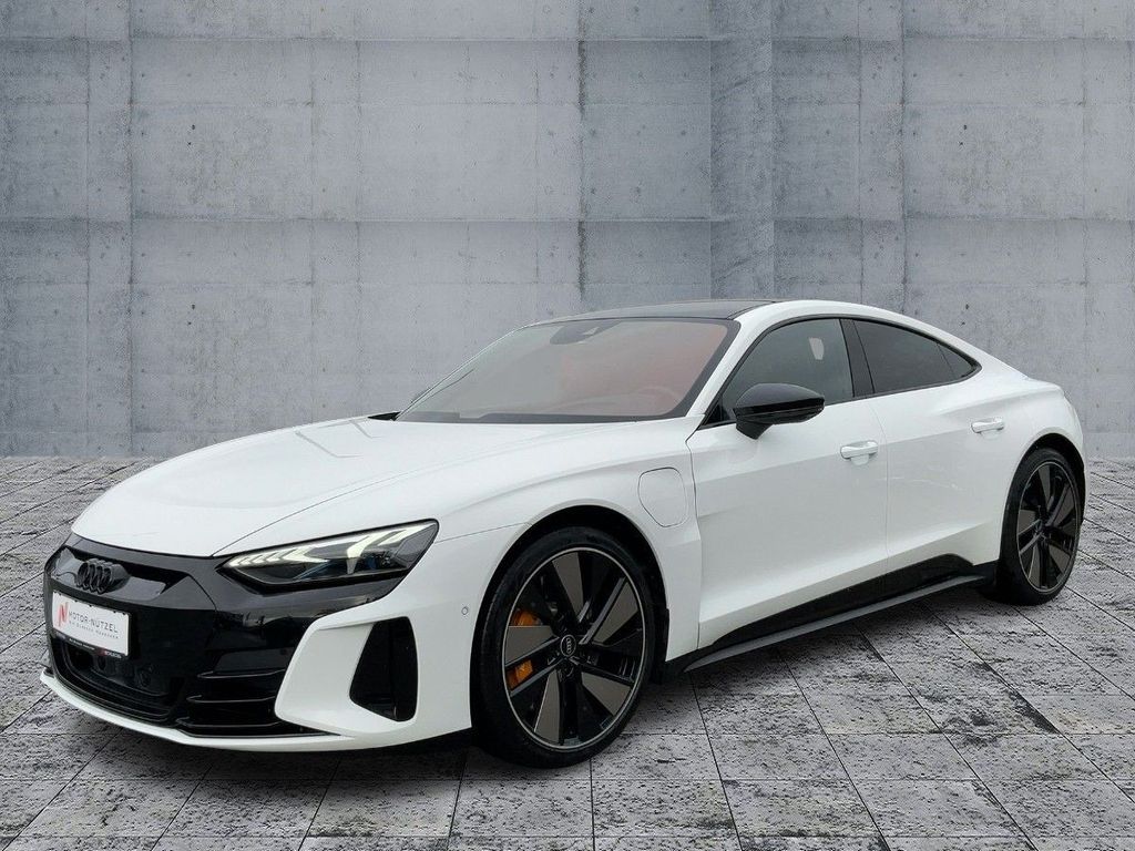 Audi e-tron 2022