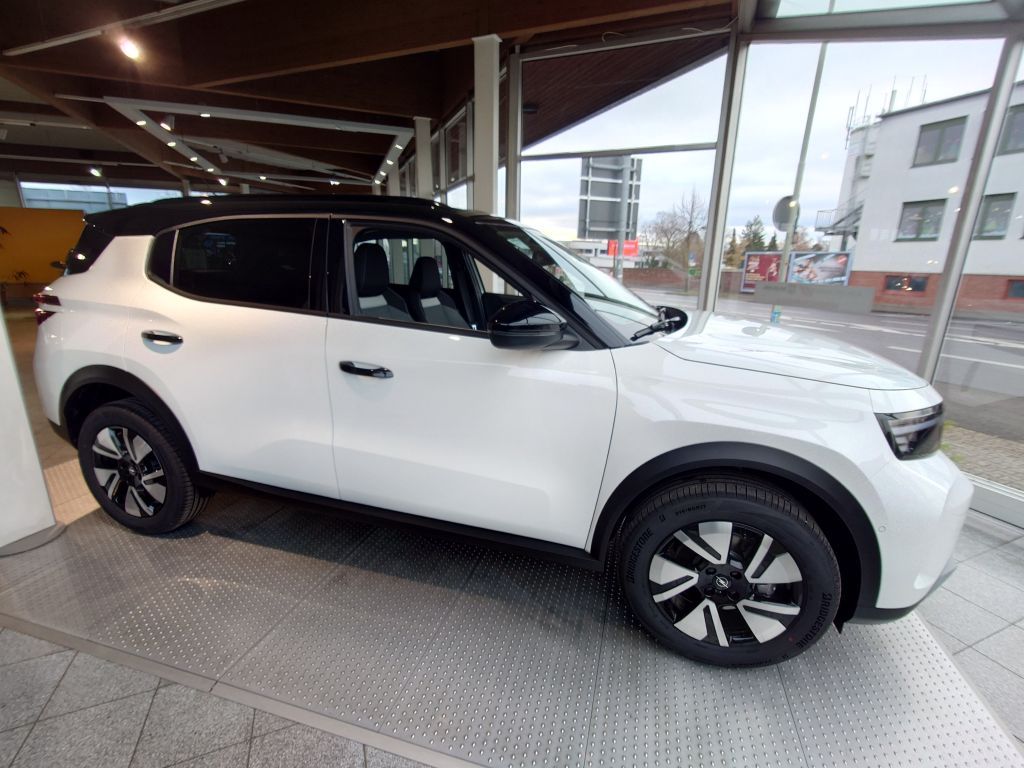 Opel Frontera 2025
