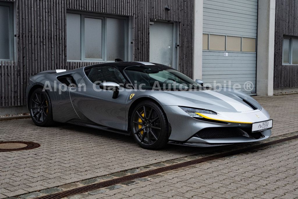 Ferrari SF90 2021