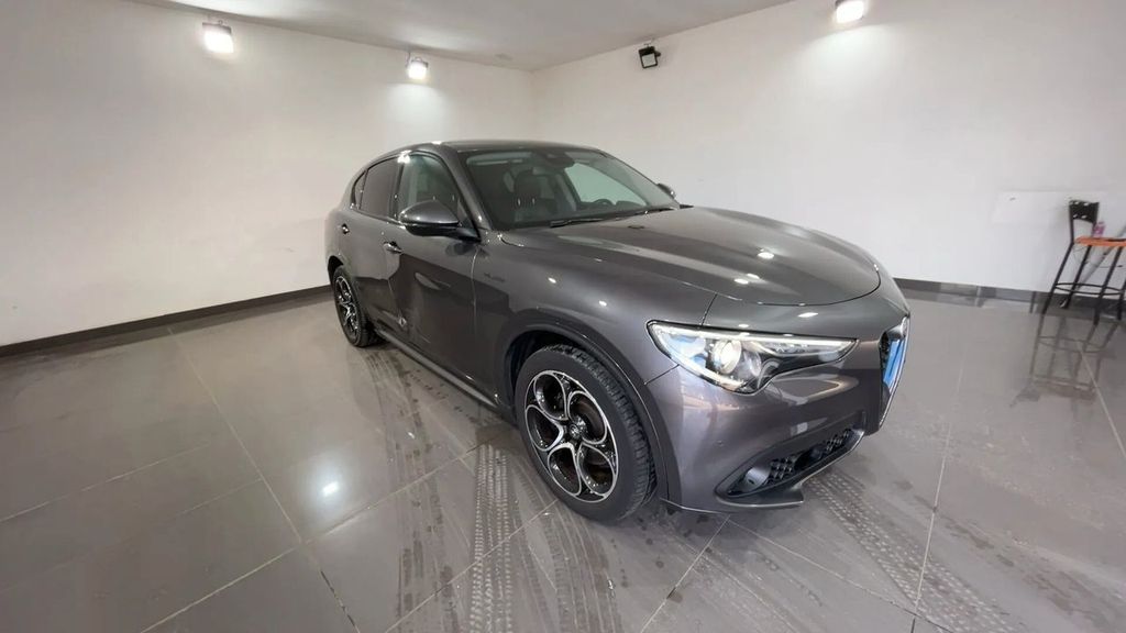 Alfa Romeo Stelvio 2020