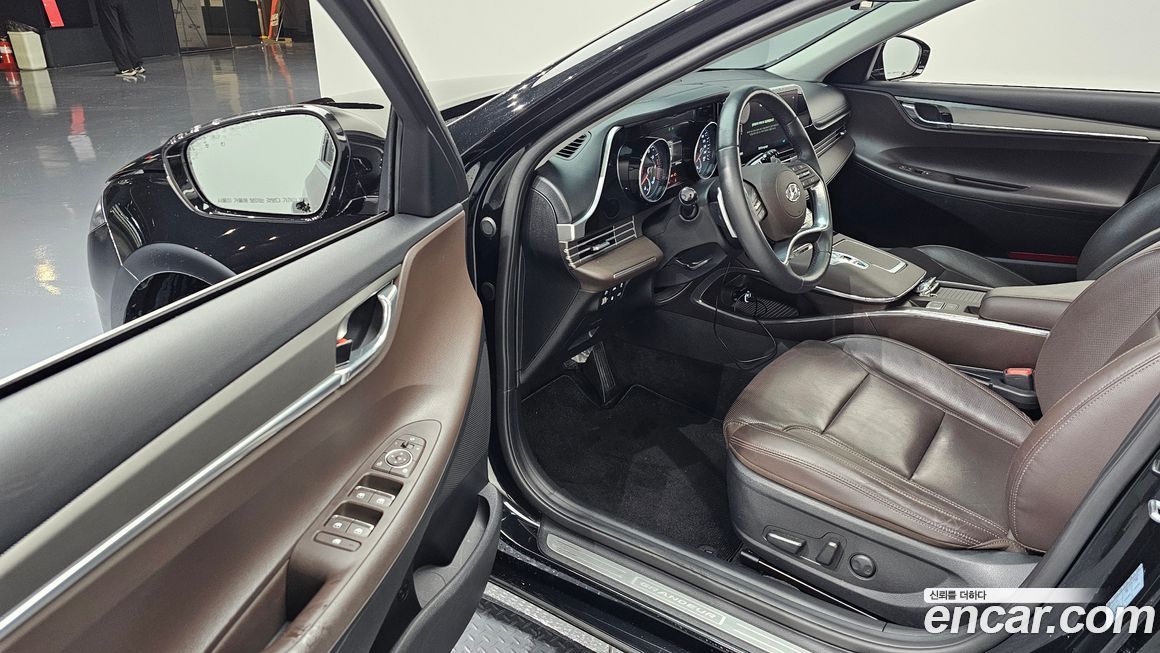 Hyundai Grandeur 2022