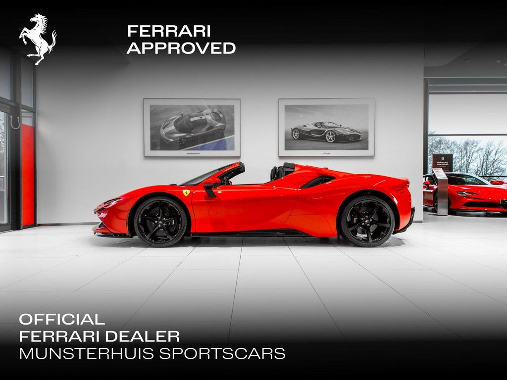 Ferrari SF90 2025