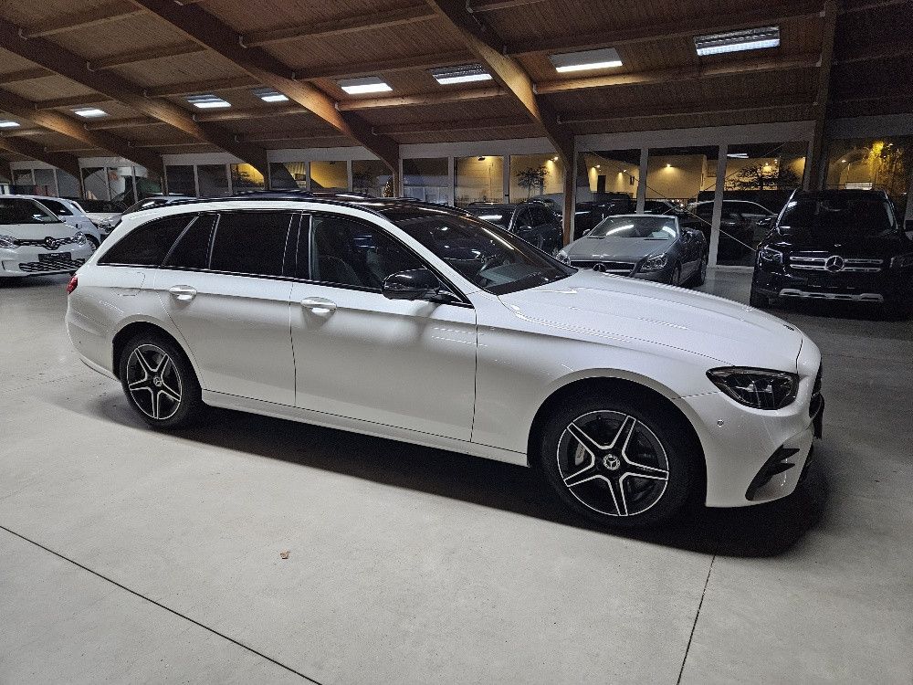 Mercedes-Benz E 300 2022