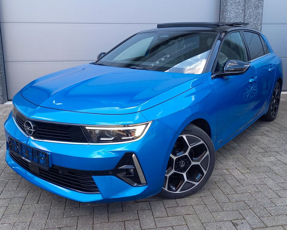 Opel Astra 2022