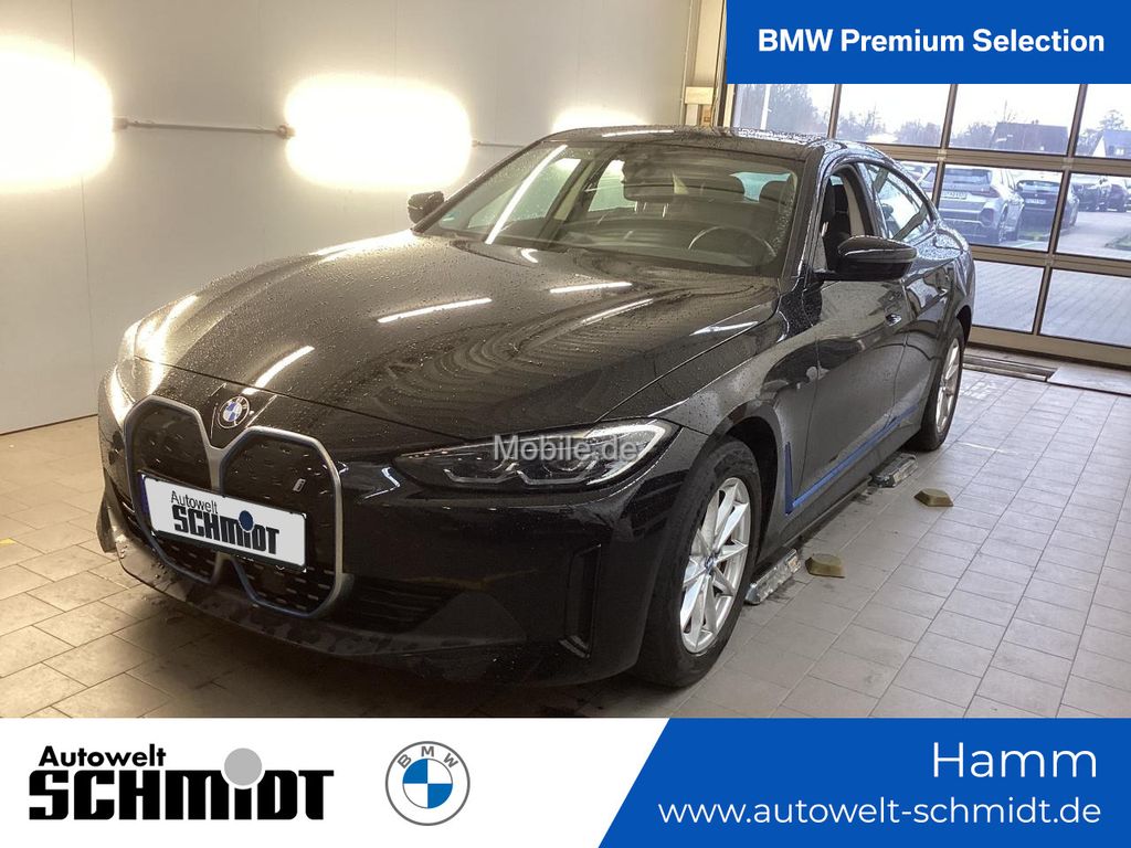 BMW i4 2023