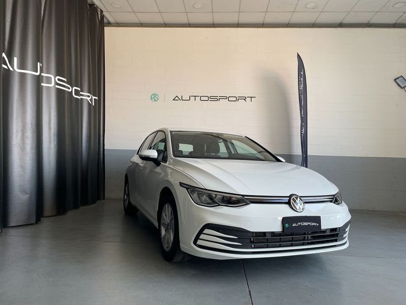 Volkswagen Golf 2023