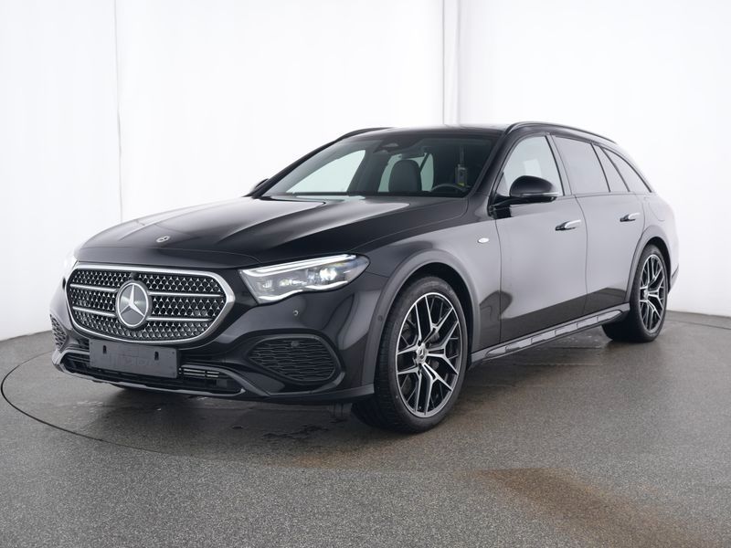 Mercedes-Benz E 300 2025
