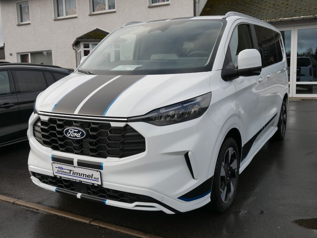 Ford Tourneo Custom 2025