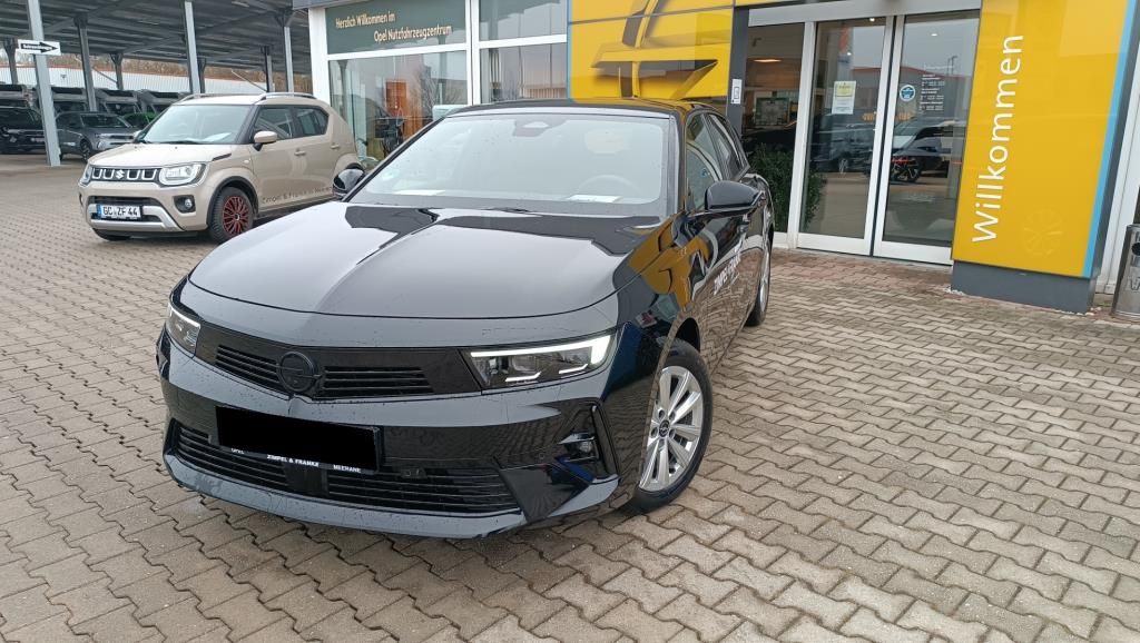 Opel Astra 2024