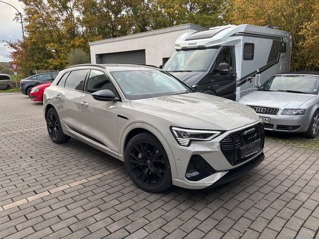 Audi e-tron 2021