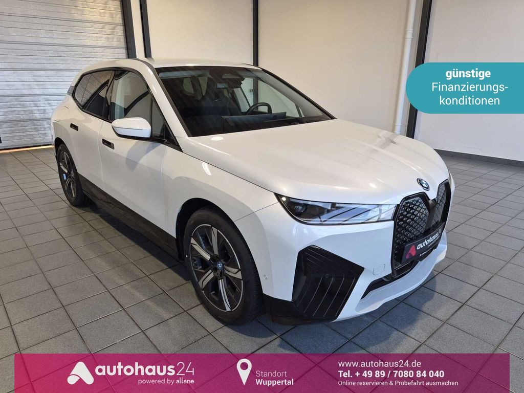 BMW iX 2023