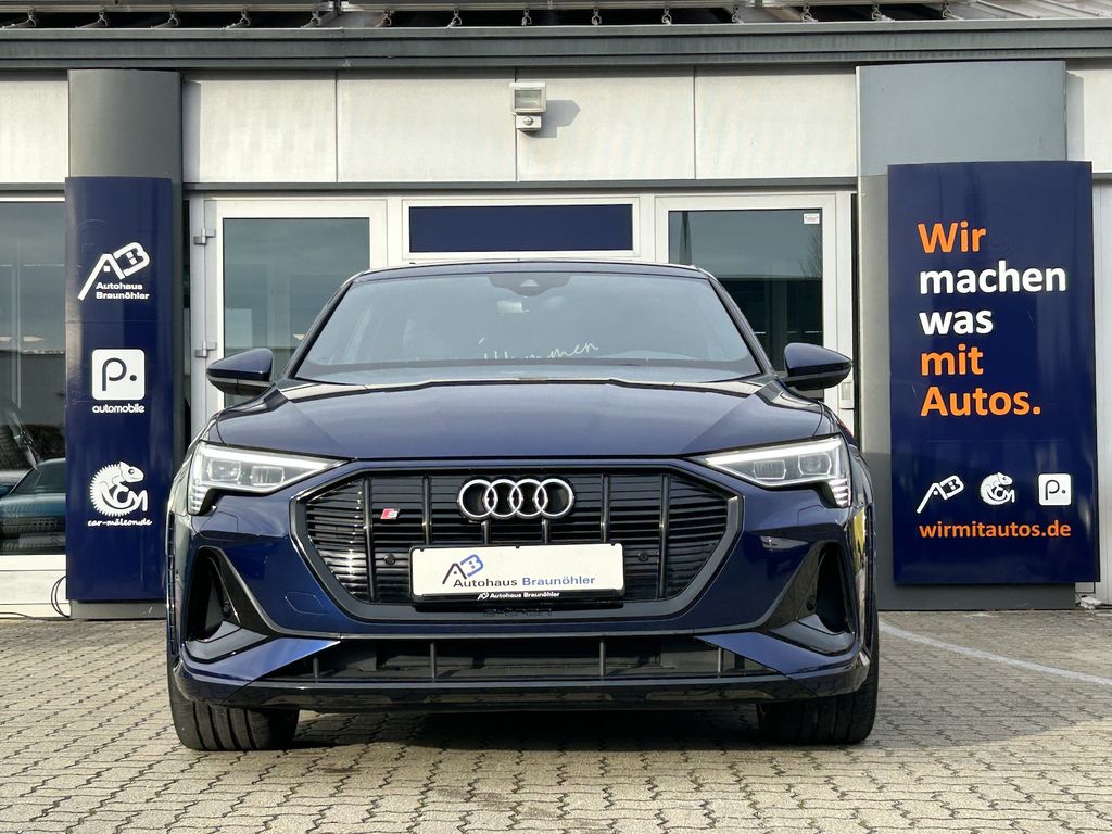 Audi e-tron 2022