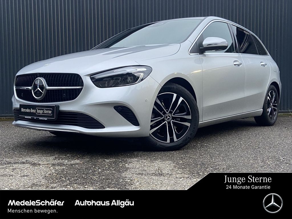 Mercedes-Benz B 200 2023