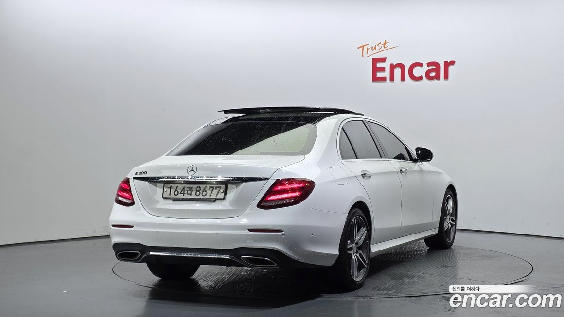 Mercedes-Benz E-Class 2017