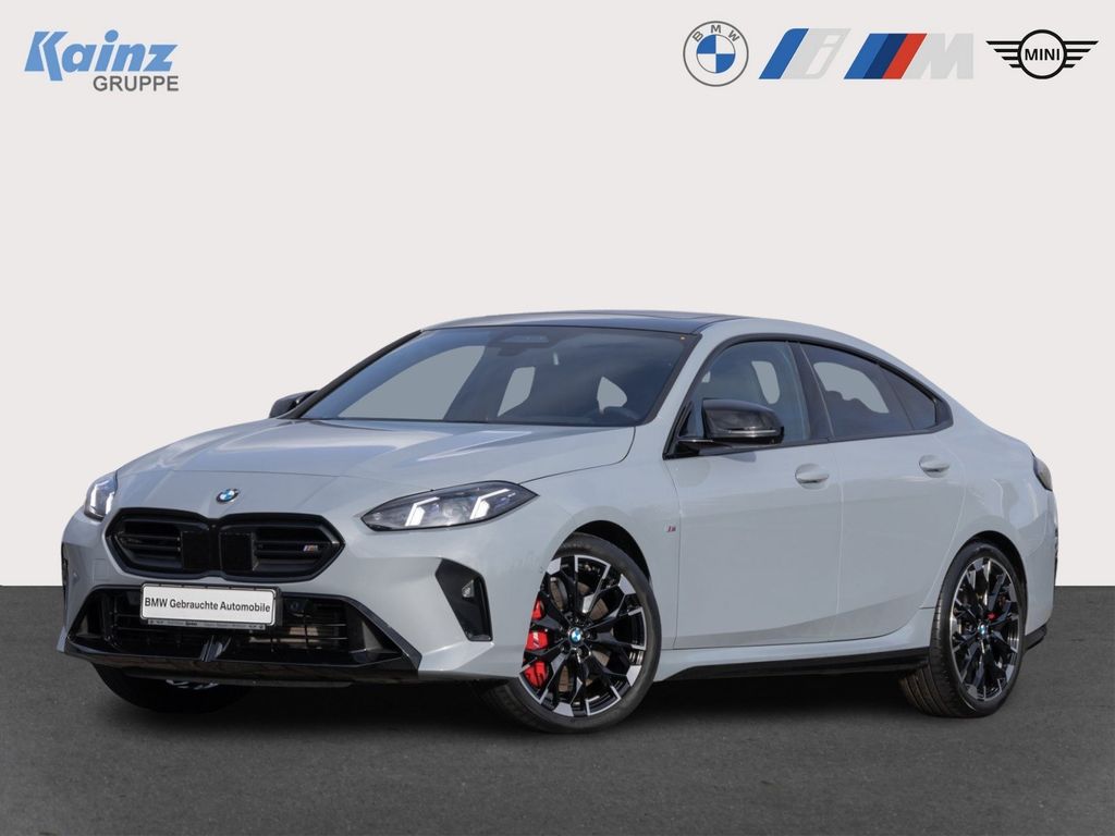 BMW M235 2025