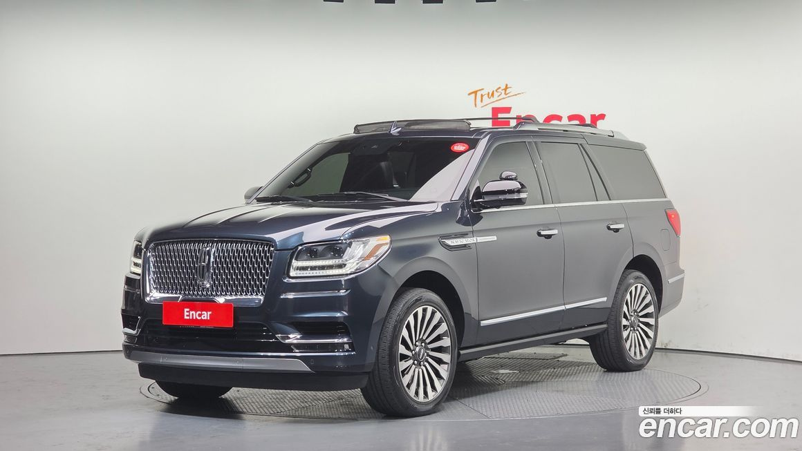 Lincoln Navigator 2021