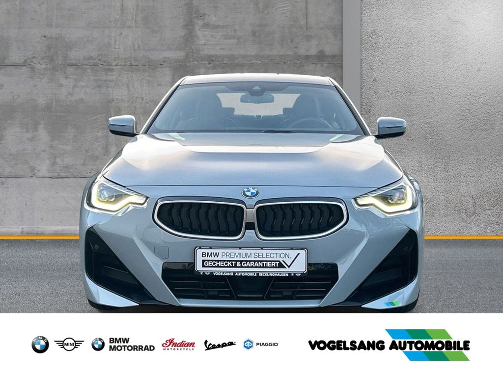 BMW 218 2025