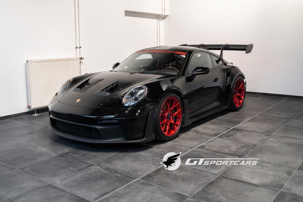 Porsche 992 2025
