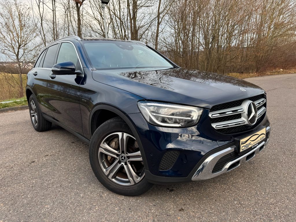 Mercedes-Benz GLC 300 2021