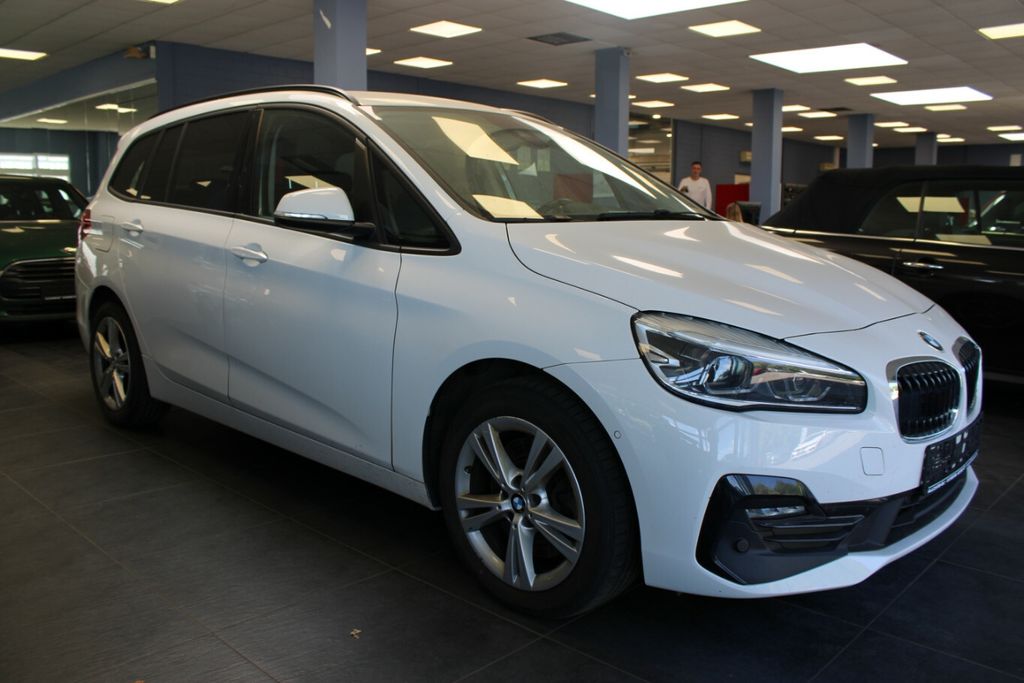 BMW 218 2021