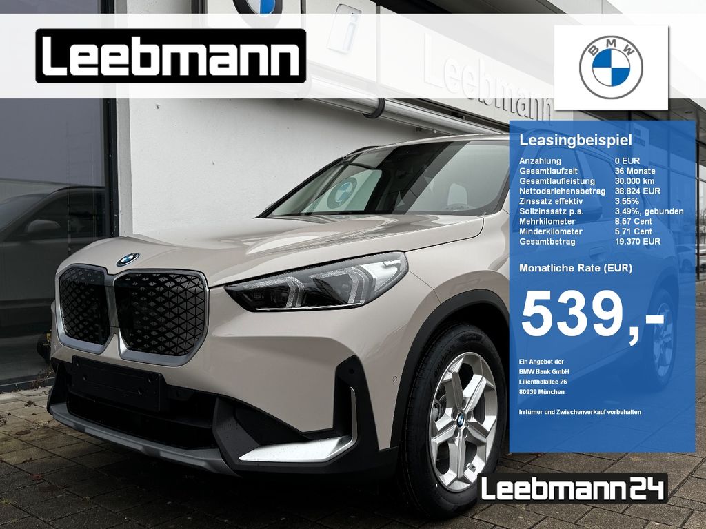 BMW iX1