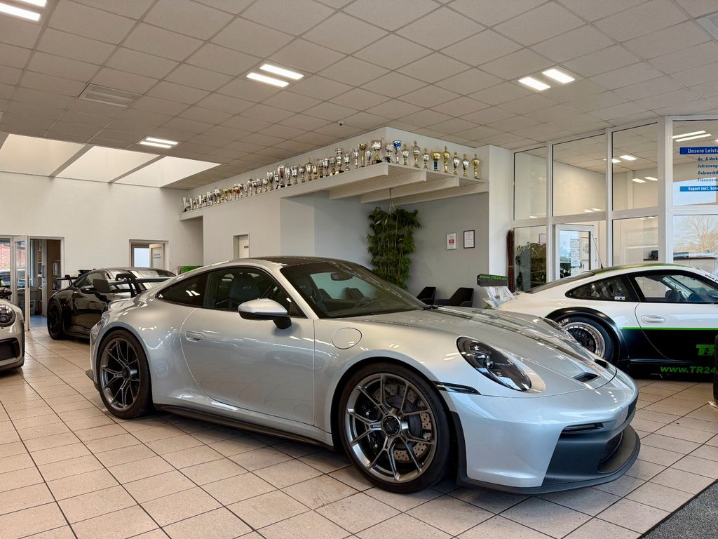 Porsche 992 2022