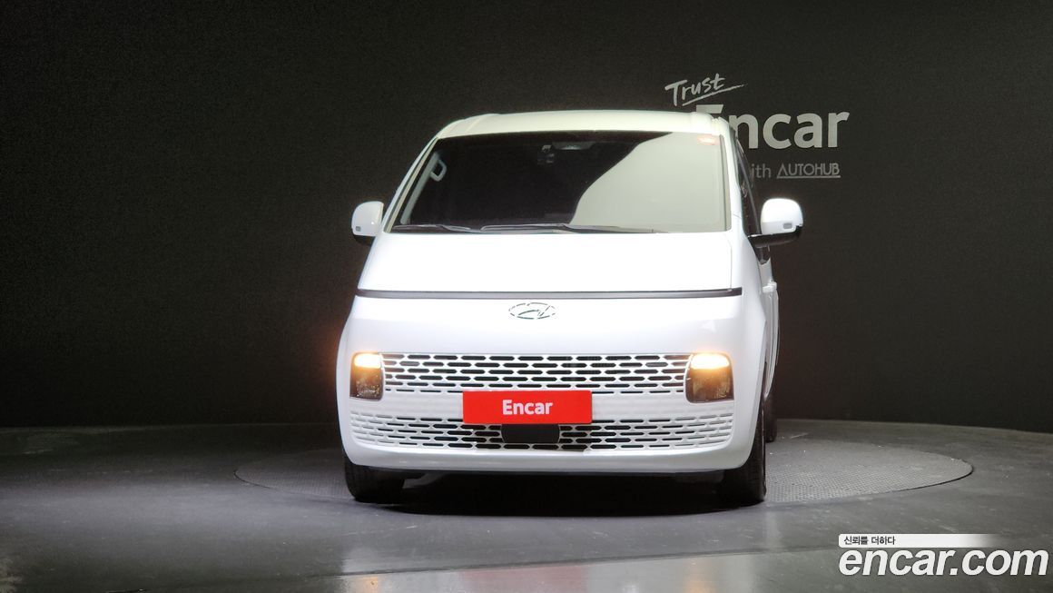 Hyundai Staria 2022